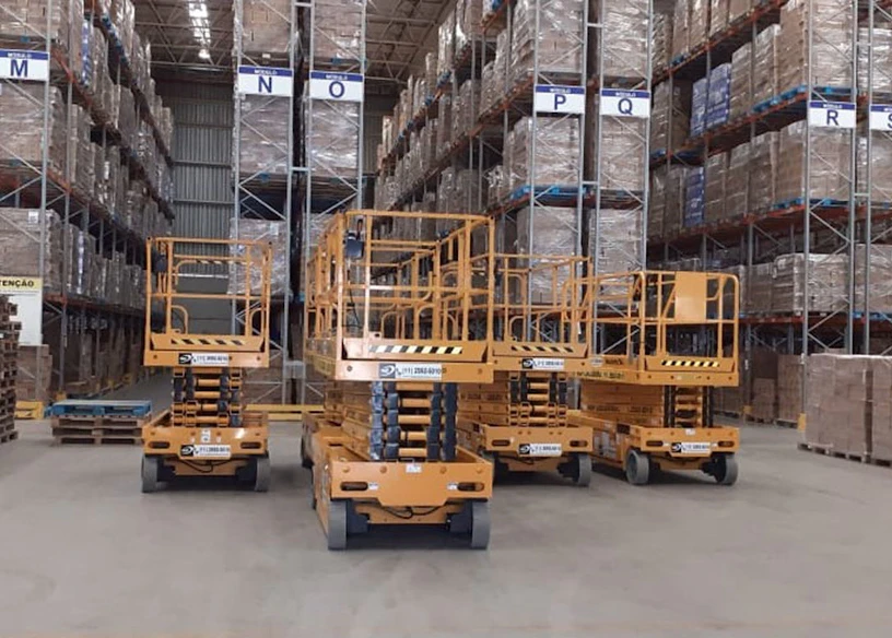 plataformas tesouras compact14 usadas em inventários na puratos
