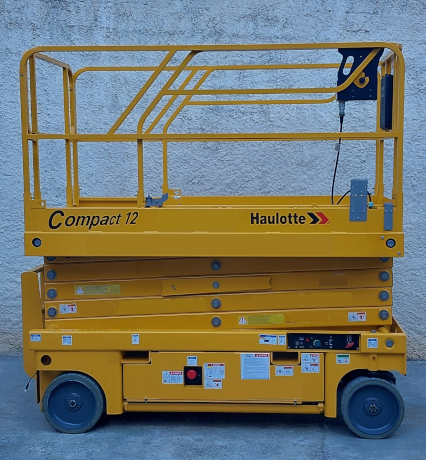 PLATAFORMA TESOURA HAULOTTE COMPACT 12 a venda